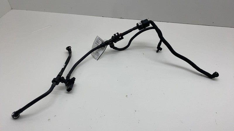 2018-2023 BMW 530e G30 Fuel Tank Vacuum Pump Breathe Vent Tube Line Ho