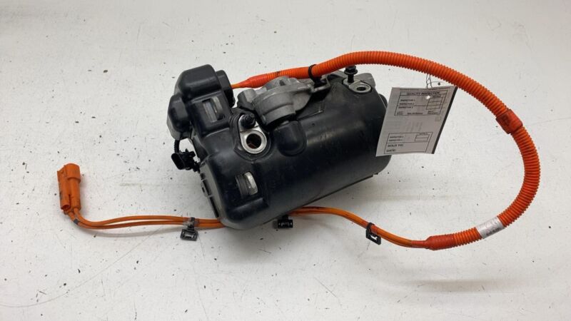 111071100B ⭕17-20 Model 3 A/C Air Conditioner Compressor Pump w/ Mount Bracket 1110711-00-B