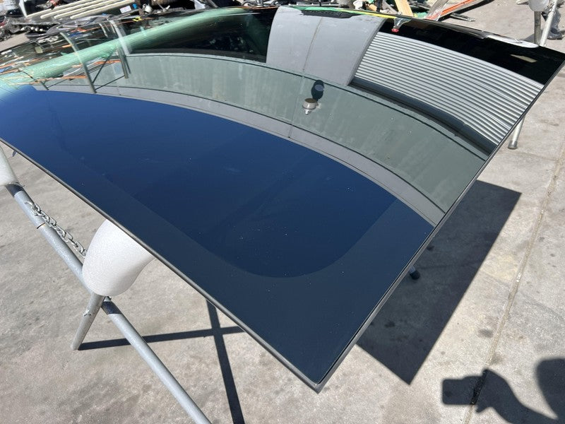 ⭕ 2017-2020 Tesla Model 3 Rear Trunk Panoramic Backlite Roof Glass Back Section