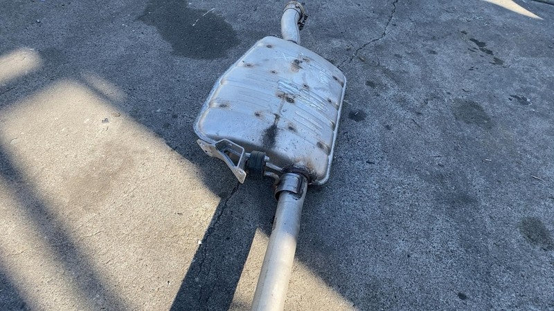 ⭕ 2017-2024 Chrysler Pacifica Exhaust Muffler Pipe & Resonator FWD Assembly OEM