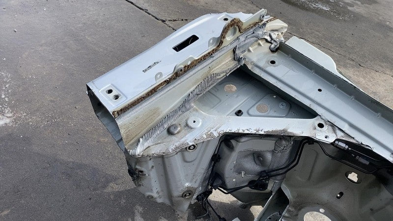 2011-2014 Porsche Cayenne Front Passenger Side Structural Apron Cutout