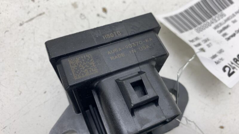 AU5A9D370KA 2013 2014 2015 2016 2017 2018 Ford C-Max Fuel Pump Control Module AU5A-9D370-KA