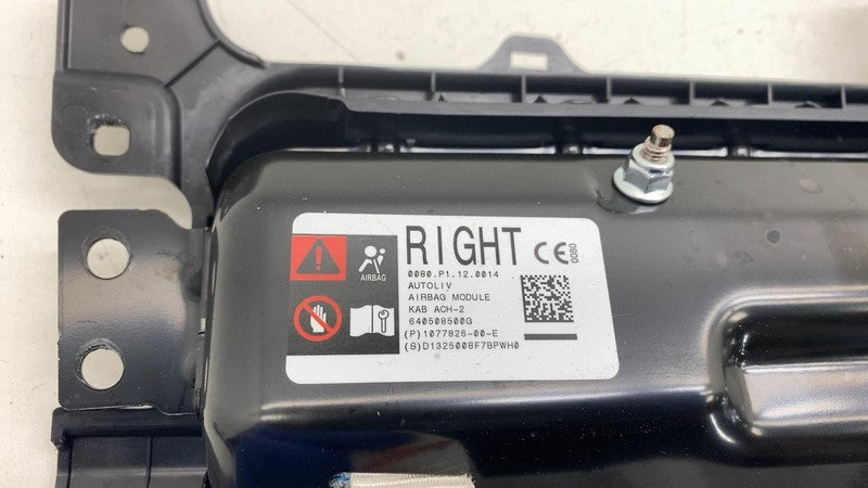 ⭕ 2020-2026 Tesla Model Y Right Lower Knee Safety Airbag Module RH 107