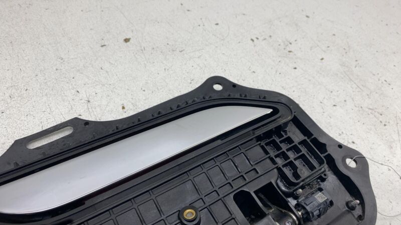 2012-2015 Tesla Model S MS Rear Passenger Side Exterior Door Handle Outer Right