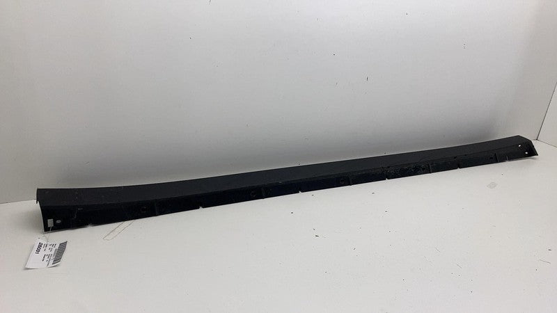 9Y0853752 ⭕ 2019-2024 Porsche Cayenne Passenger Side Rocker Panel Molding Right 9Y0853752