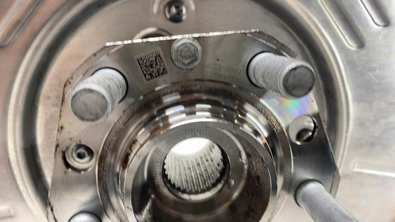 ⭕2020-2024 Tesla Model Y Rear Left Spindle Knuckle Hub & Shield AWD 11