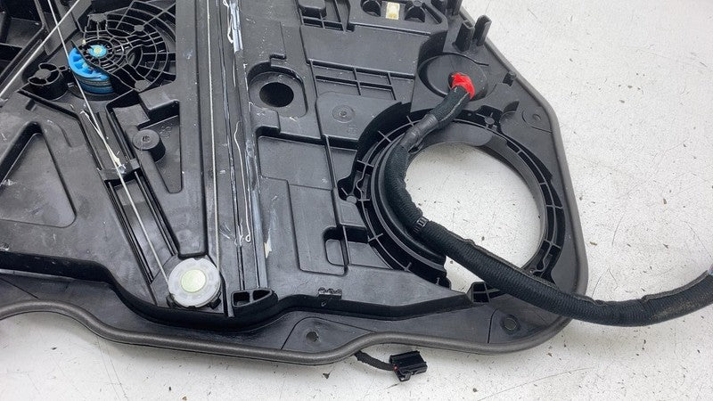 2022-2024 Kia EV6 Front Passenger Door Window Regulator & Motor + Carr