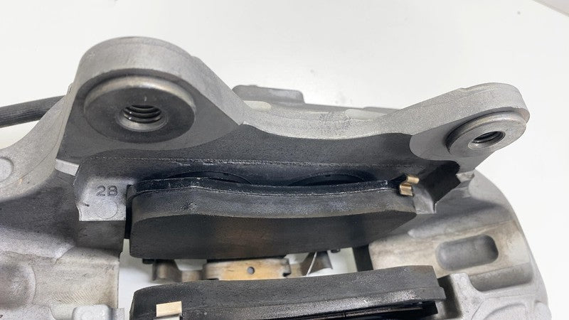 ⭕ 20-23 Tesla Model Y Front Passenger Side Caliper w/ Brake Line Hose