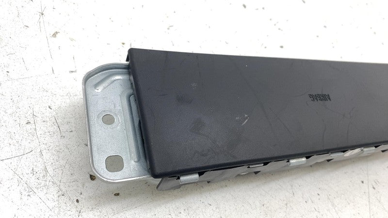 ⭕ 2014-2020 BMW i3 Front Passenger Side Lower Knee Airbag SRS Right 62