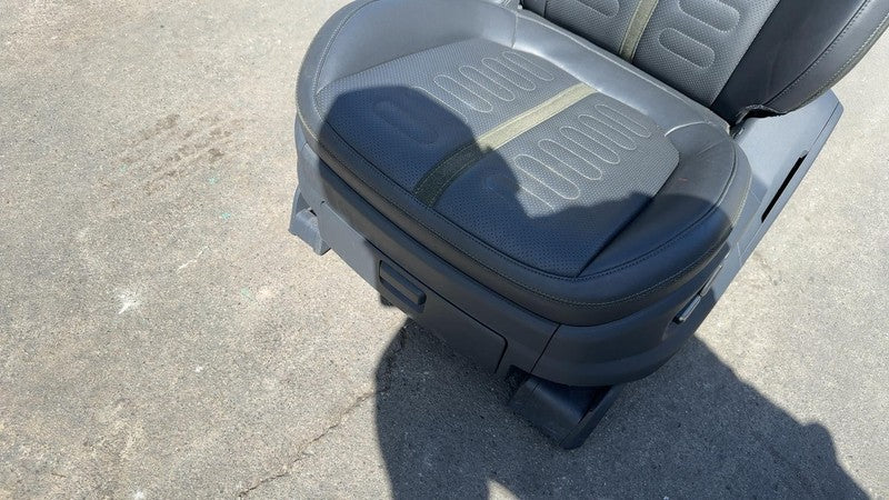 ⭕22-25 Rivian R1T R1S Front Driver Side 1st Row Seat Black Mountain Leather Left