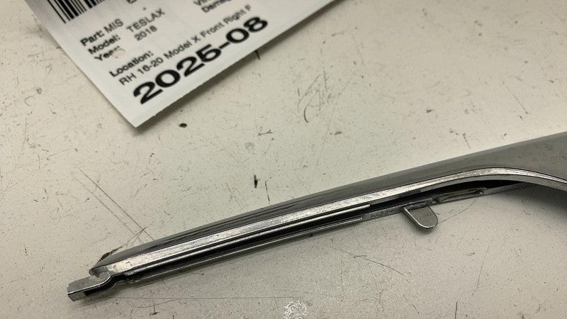 104961200E ⭕16-20 Model X Front Right Fog Light Eyelet Chrome Trim 1049612-00-E/1049610-00-