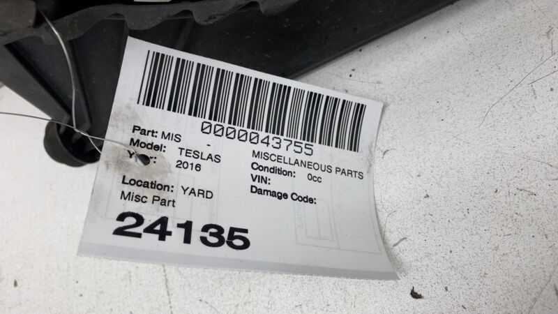 2012-2020 Tesla Model S MS Left Fan Shroud Gas Cooling Condenser Fan Module Assy