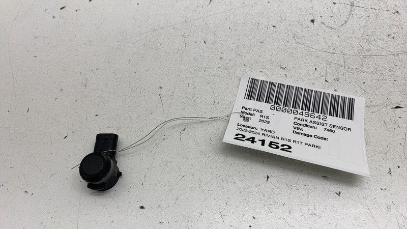 PT00013778 2022 2023 2024 Rivian R1S R1T Parking Ultrasonic Sensor PT00013778 Assembly OEM