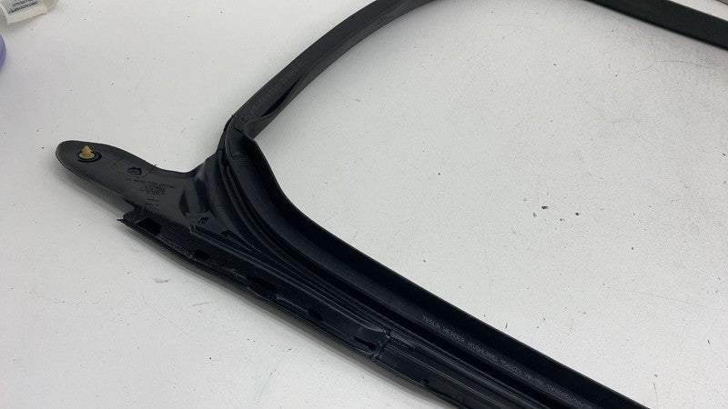 191098300D ⭕ 24-25 Model 3 Front Left Primary Body Weatherstrip Rubber Seal LH 1910983-00-D