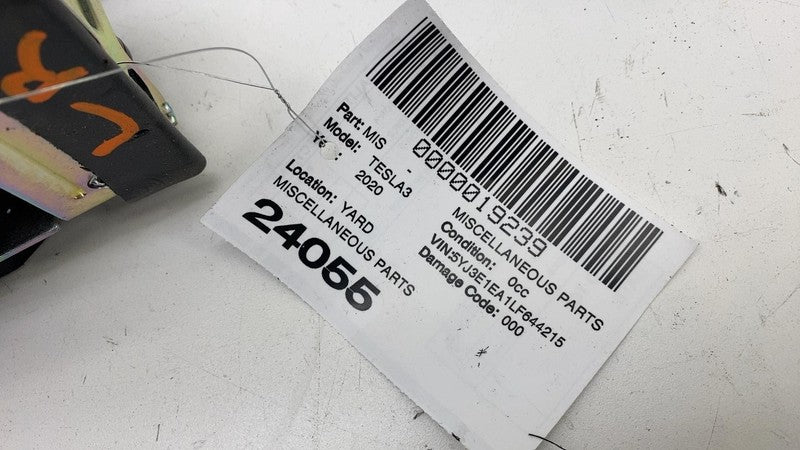 ⭕17-23 Model 3 Rear Driver Side 2nd Row Seatbelt & Retractor Left 1081