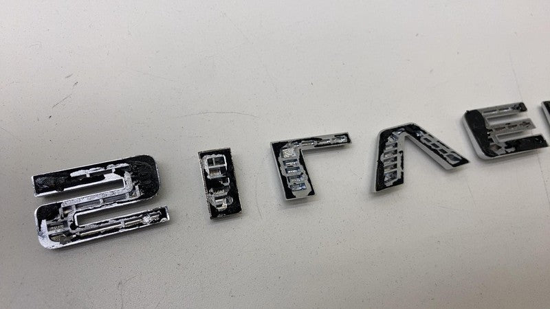 ⭕ 2025 Chevrolet Silverado 1500 Silverado Emblem OEM
