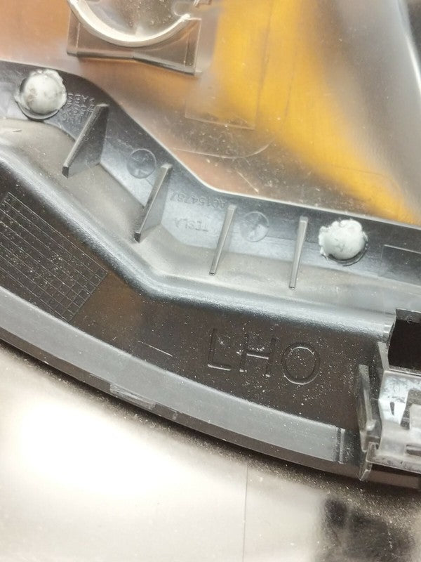 ⭕16-25 Model X Rear Left 2nd Row Seat Outer Monopost Outboard Cover 10