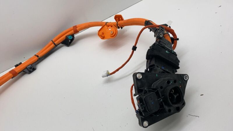 109301000G ⭕ 17-20 Tesla Model 3 High Voltage Charge Port Inlet Wiring Harness 1093010-00-G