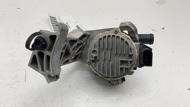 ⭕ 21-23 Polestar 2 Front Radiator Auxiliary Water Coolant Pump System