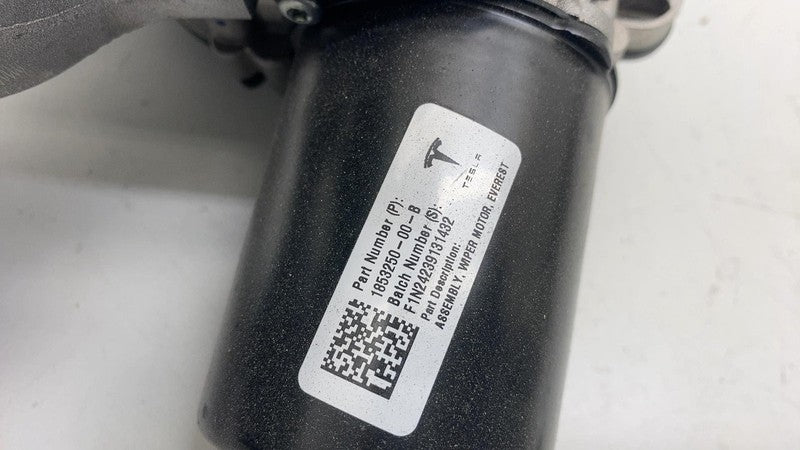 1853250-00-B ⭕ 24-25 Tesla Cybertruck Windshield Wiper Motor Mechanism Assembly 1853250-00-B