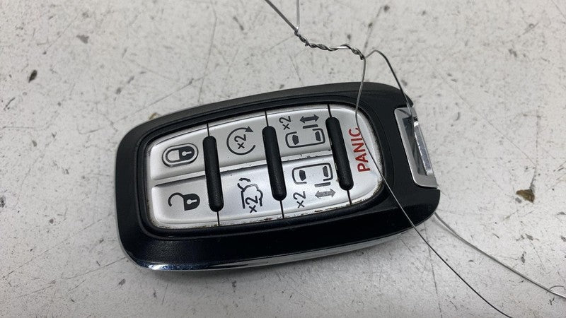 ⭕ 2017-2024 Chrysler Pacifica Keyless Entry Remote Smart Key FOB Transmitter OEM