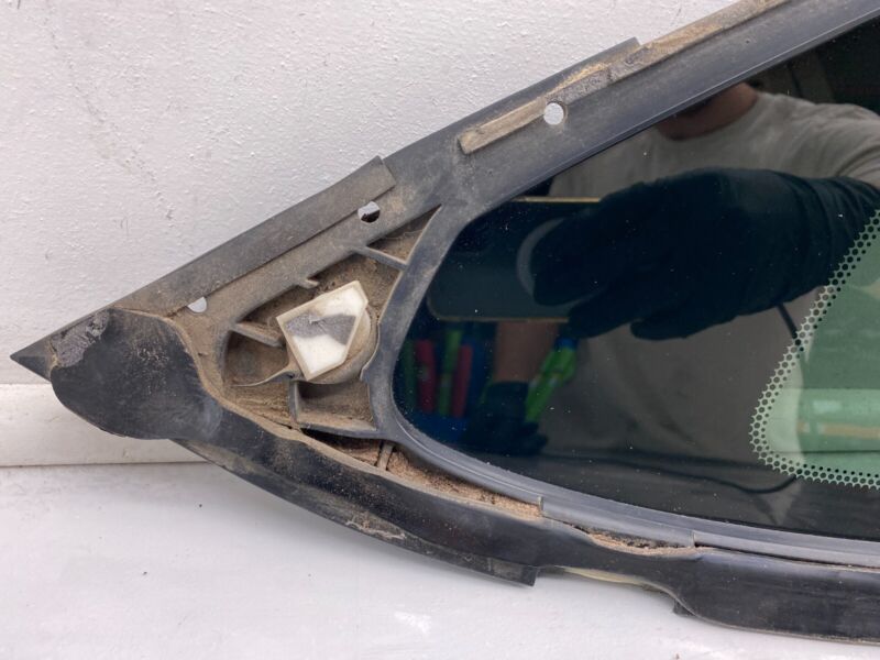 2012-2021 Tesla Model S Rear Passenger Side Quarter Window Glass Right 43R008010