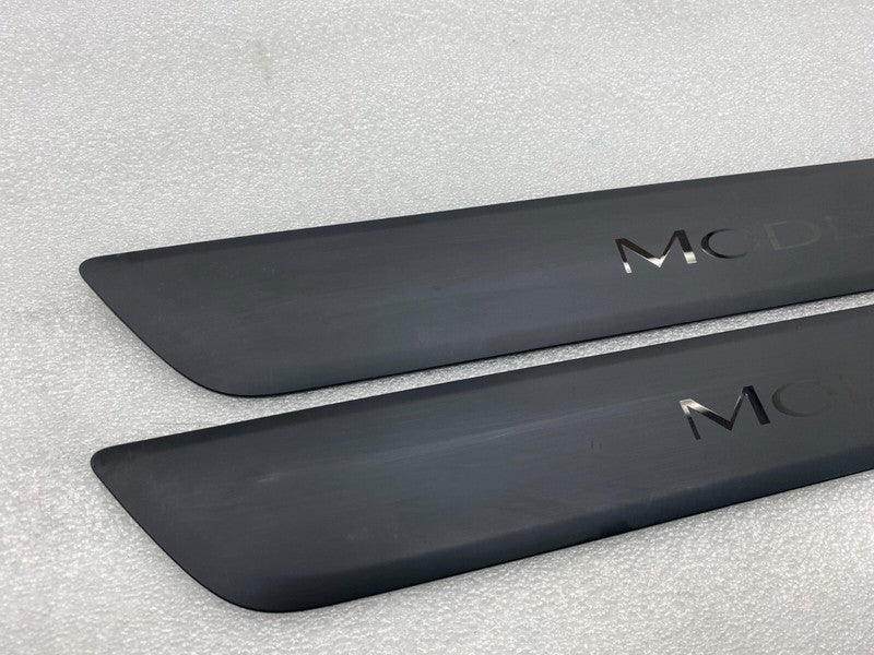 ⭕ 20-24 Model Y Front Left & Right Door Sill Scuff Plate Cover Trim 14