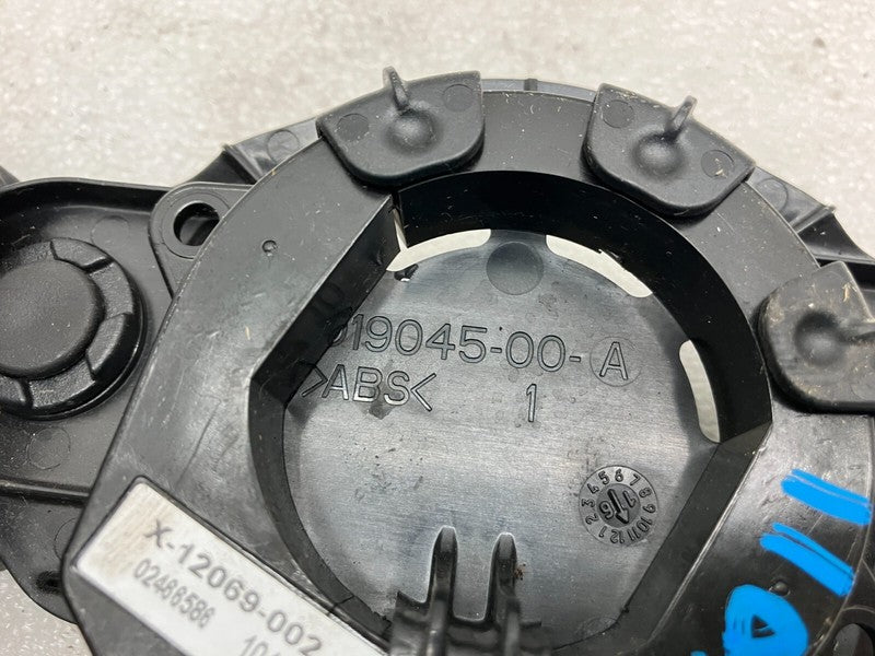 1019045-00-A ⭕ 12-20 Model S Keyless Low Frequency Passive Entry Coil w/ Bracket 1019045-00-A