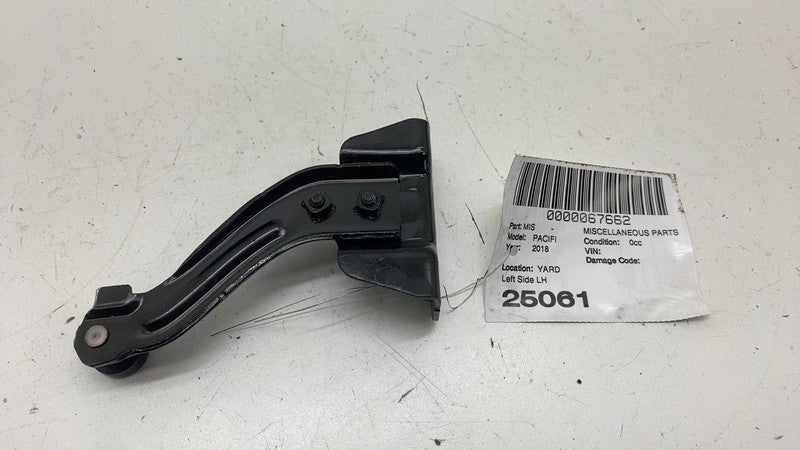 ⭕ 2017-2025 Chrysler Pacifica Rear Right Sliding Door Upper Roller Hinge RH OEM