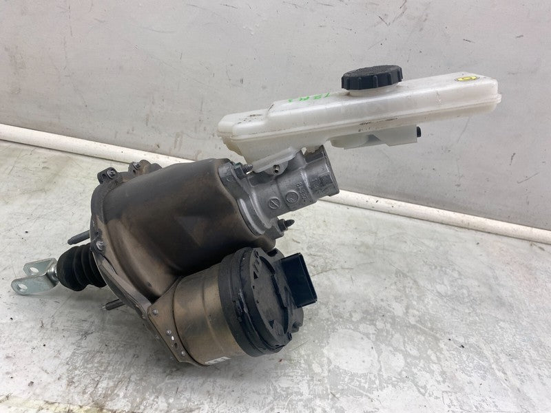 104467199F ⭕ 2017-2023 Model 3 Power Brake iBooster Master Cylinder Reservoir 1044671-99-F