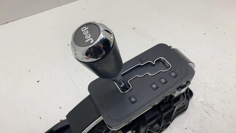 05168003AE ⭕ 12-17 Jeep Wrangler Automatic Gear Lever Floor Transmission Shifter 05168003AE