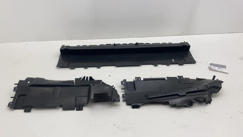 9Y0121707J ⭕ 2024 Porsche Cayenne Upper Radiator Support Air Deflector Guide OEM 9Y0121673D