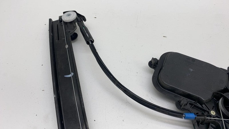 109662101F ⭕ 2017-2023 Tesla Model 3 Front Right Door Window Regulator & Motor 1096621-10-F