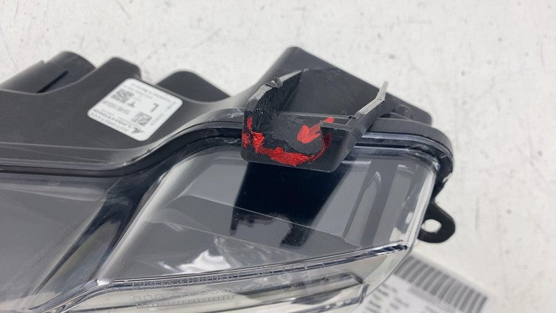 ⭕ 17-23 Tesla Model 3 Front Left Foglamp Turn Signal LED Fog Light 107