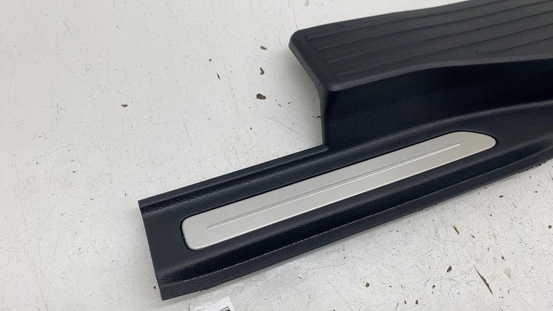 ⭕ 18-24 Lincoln Navigator Rear Left Door Sill Scuff Plate Trim KL7B-40