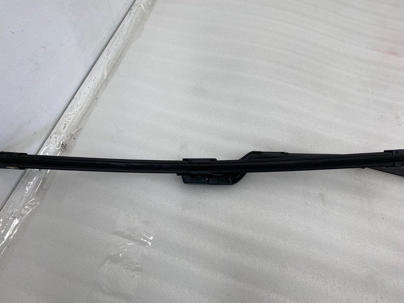 107672900B ⭕ 2017-2022 Tesla Model 3 Front Windshield Wiper Arm & Blade Right 1076729-00-B