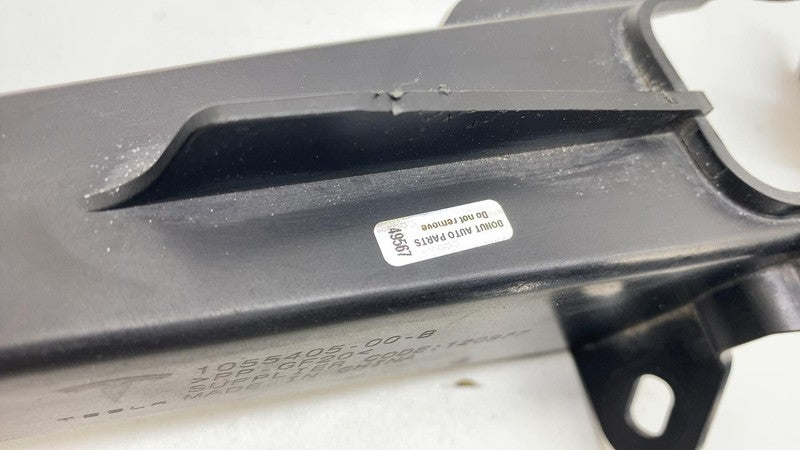 105540500B ⭕16-20 Model X Front PAIR Left & Right Cowl Panel Extension Bracket 1055405-00-B