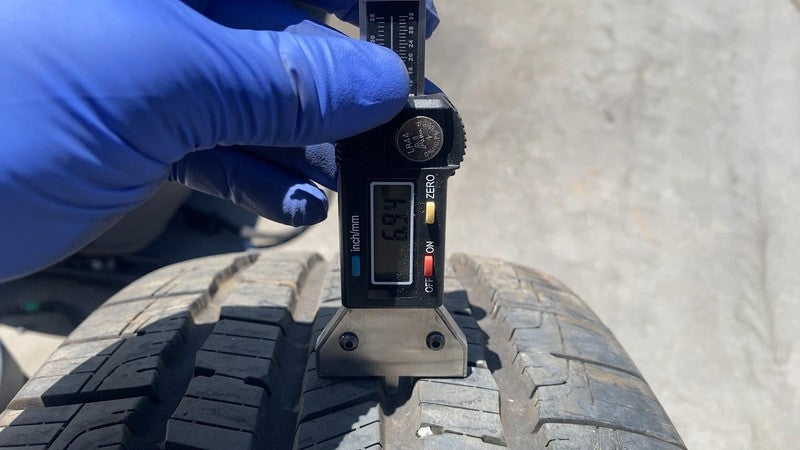 ⭕ Goodyear Reliant 225/50R17 94V Radial Tubeless All Season Tire