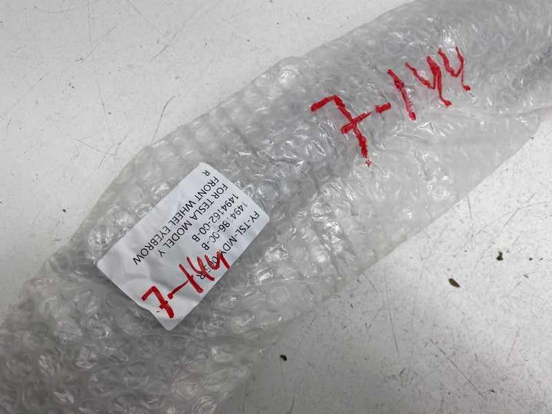 1494186 00 B ⭕ 20-24 Tesla Model Y Front Right Fender Garnish Wheel Arch Molding 1494186-00-B