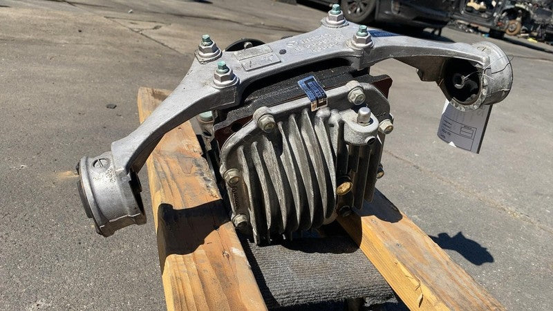 NE5539730 ⭕ 2006-2015 Mazda MX-5 Miata Rear Differential Carrier w/ Bracket 6-Speed Auto