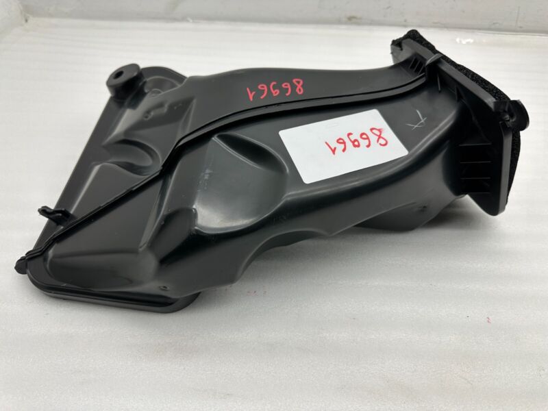 149913700D 2020-2023 Tesla Model Y MY Front HEPA Cabin HVAC Air Intake Outlet Duct Assembly