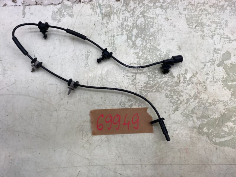 2017-2022 Tesla Model 3 Front Left or Right Anti-Lock ABS Wheel Speed Sensor OEM