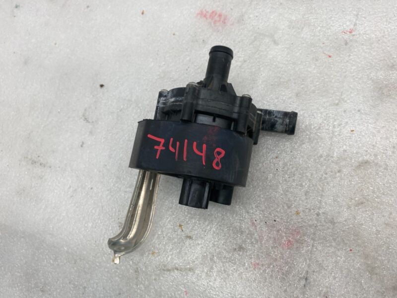 2016-2020 Tesla Model S X Cooling System Auxiliary Water Coolant Pump FWD Assy