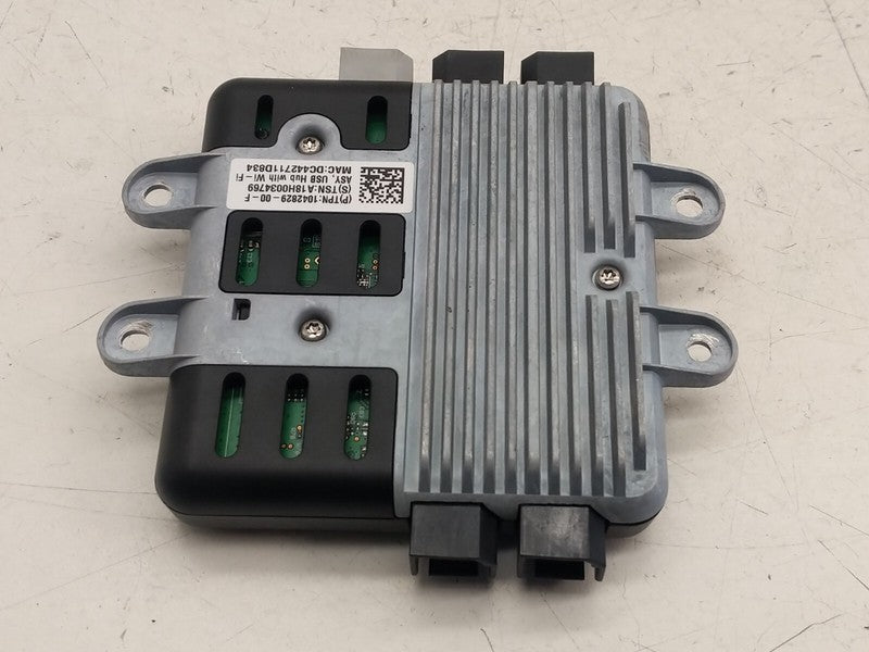 ⭕ 2016-2020 Tesla Model X USB Hub w/ WiFi Control Module Assembly 1042