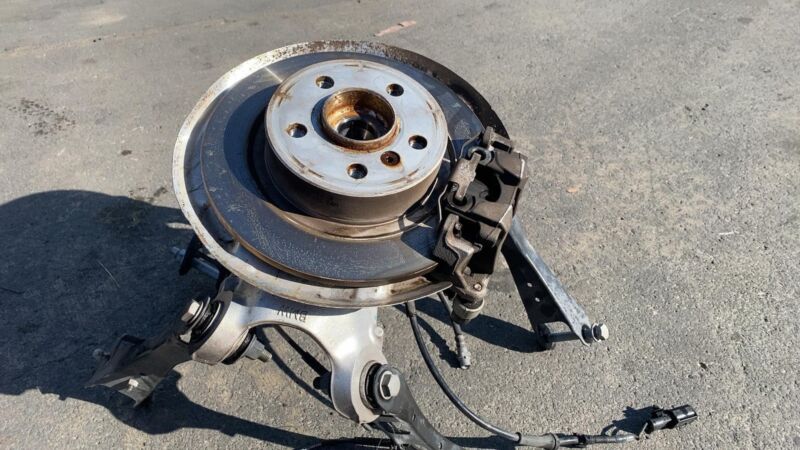 ⭕ 2014-2020 BMW i3 Rear Driver Side Knuckle w/ Brake Caliper & Rotor Left LH RWD