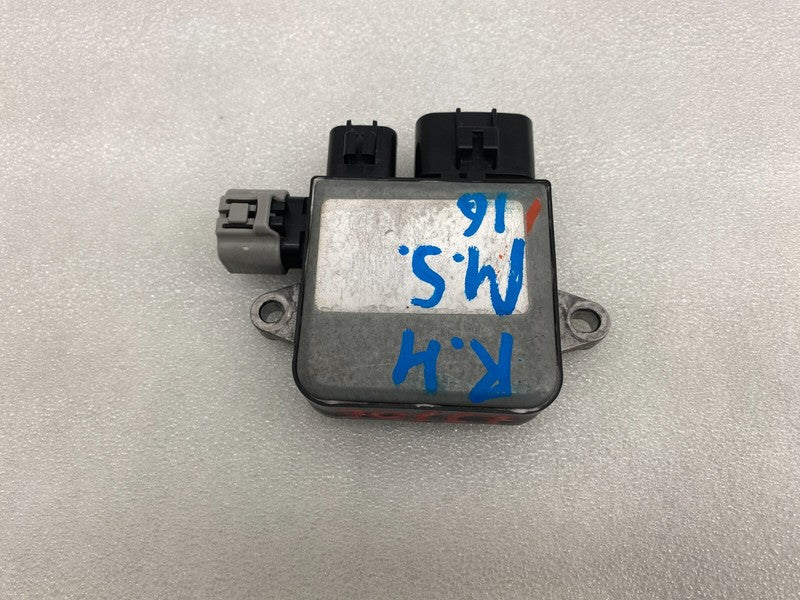 82821 20280 ⭕ 2012-2020 Tesla Model S MS Passenger Side Fan Relay Control Module Unit Right