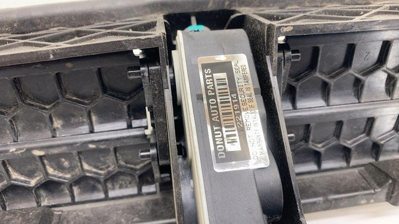 86586532 ⭕ 2024 Acura ZDX Honda Prologue Air Shutter Front Bumper Assembly 86586532