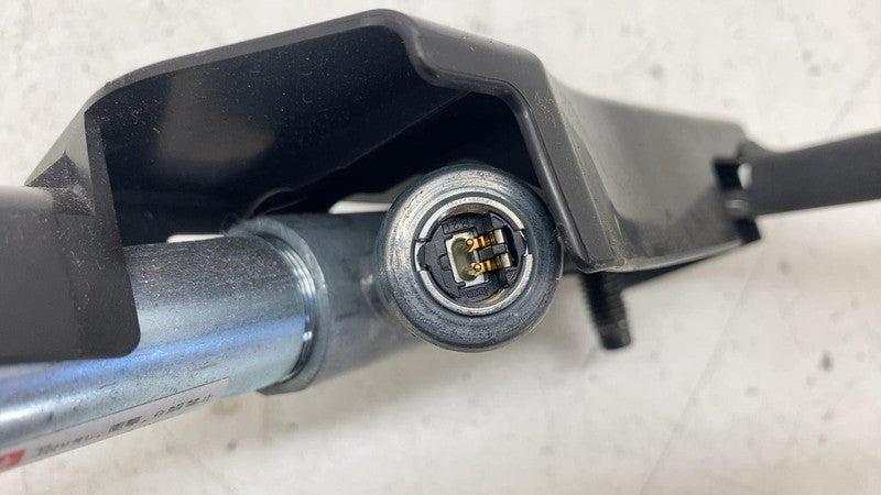 ⭕ 2012-2015 Model S Passenger Side Outboard Lap Pretensioner Right 100