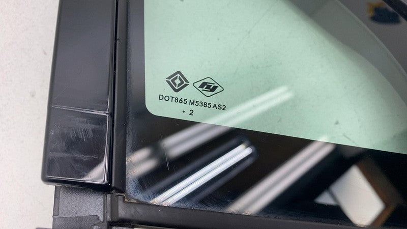 PT00009493G ⭕ 2023 Rivian R1T Passenger Side Door Corner Glass Right Assembly PT00009493-G