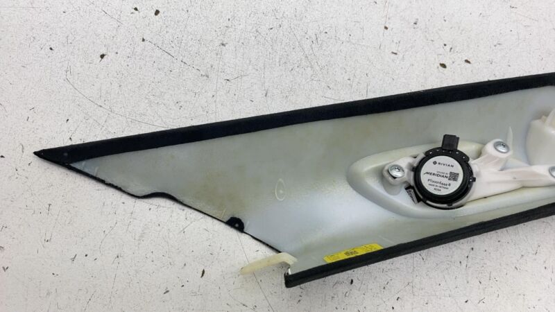 PT00647942 ⭕ 2022-2024 Rivian R1T Front Left A-Pillar Trim Panel w/ Speaker LH PT00647942